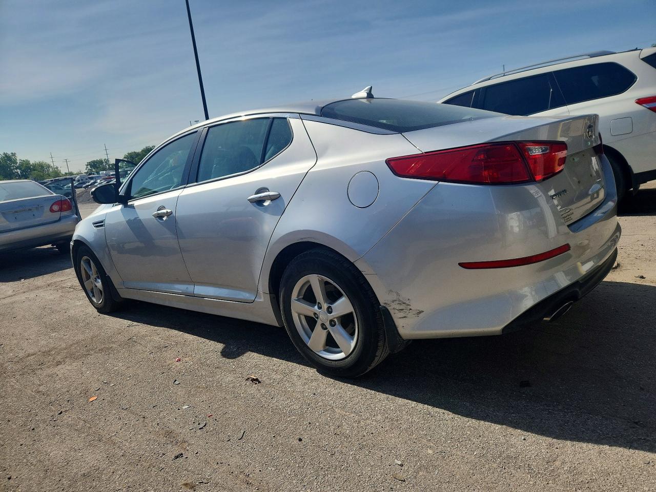 2015 KIA OPTIMA LX photo 3