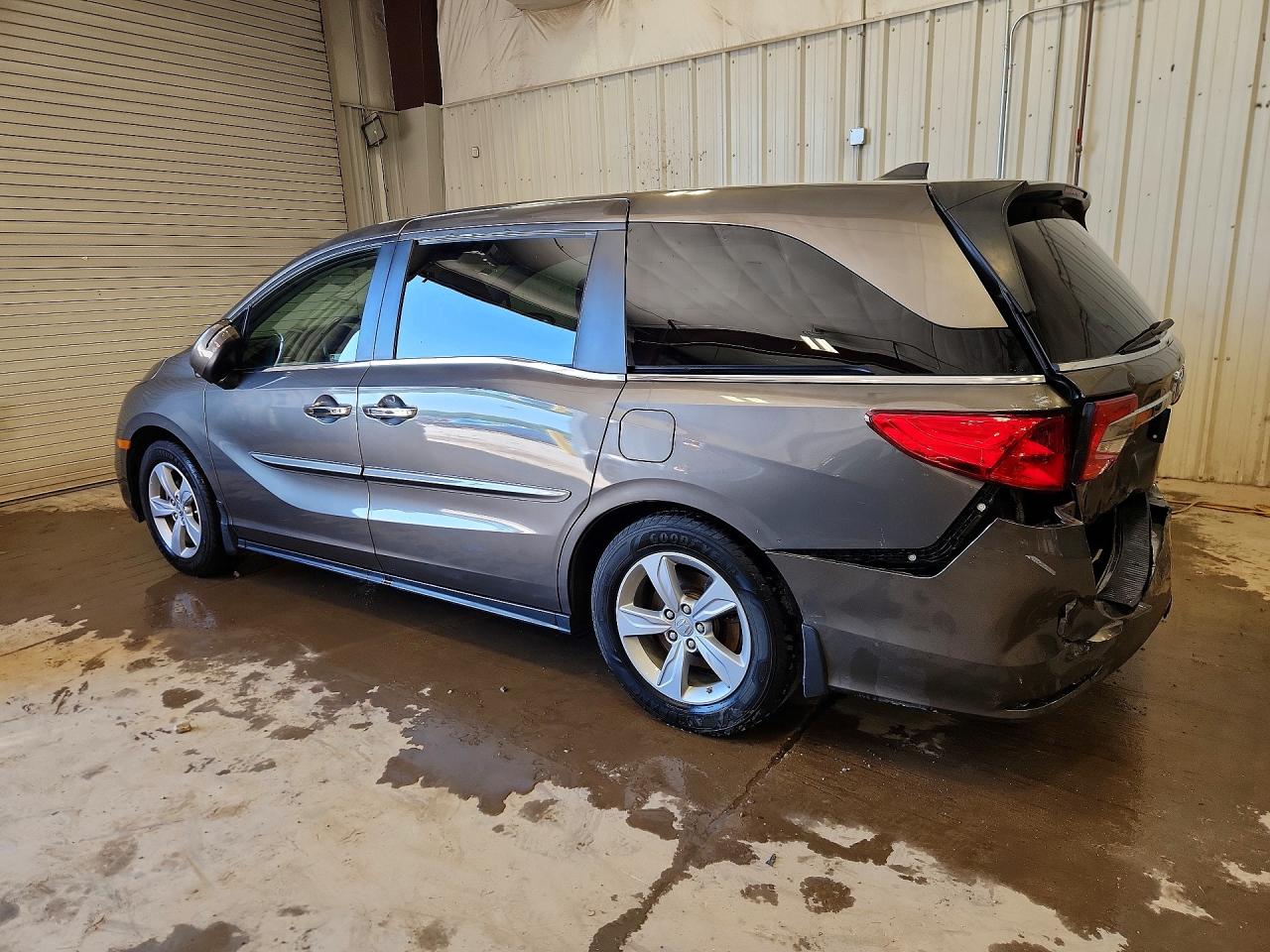 2019 HONDA ODYSSEY EXL photo 3