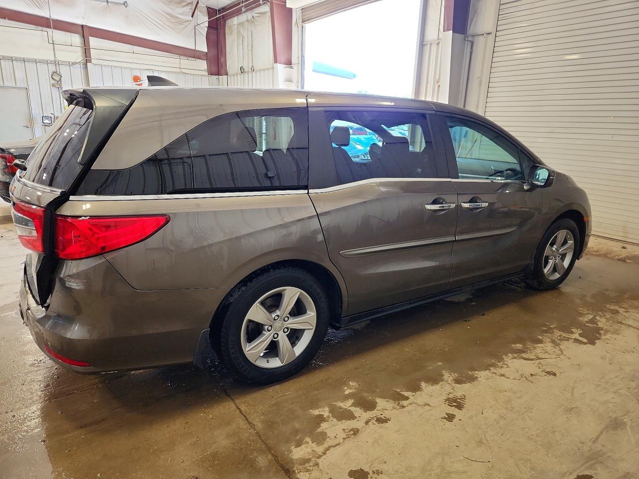 2019 HONDA ODYSSEY EXL photo 5