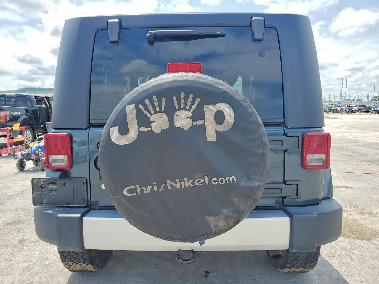 2008 JEEP WRANGLER SAHARA photo 6