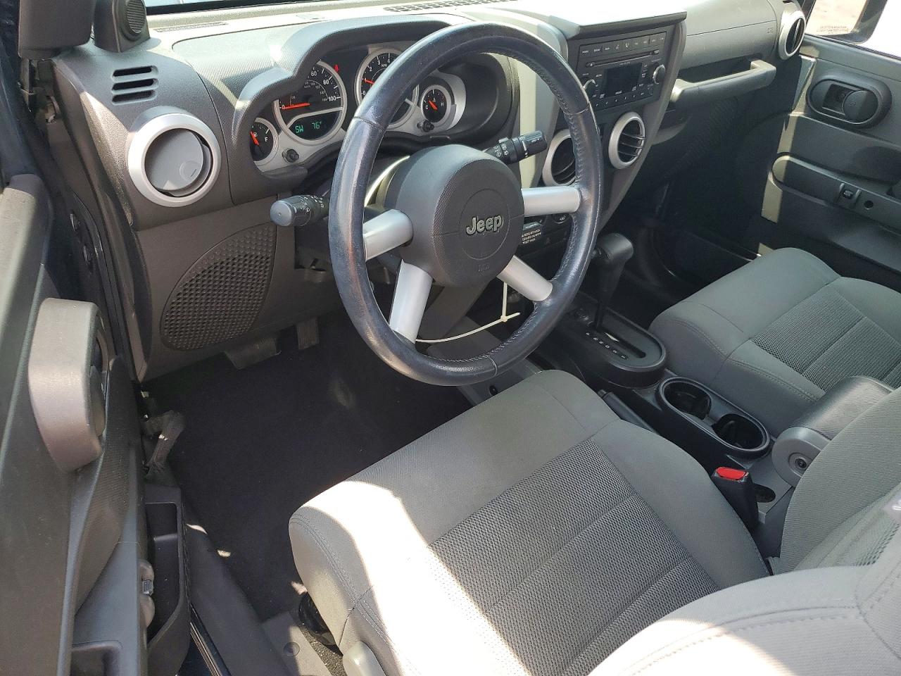 2008 JEEP WRANGLER SAHARA photo 8
