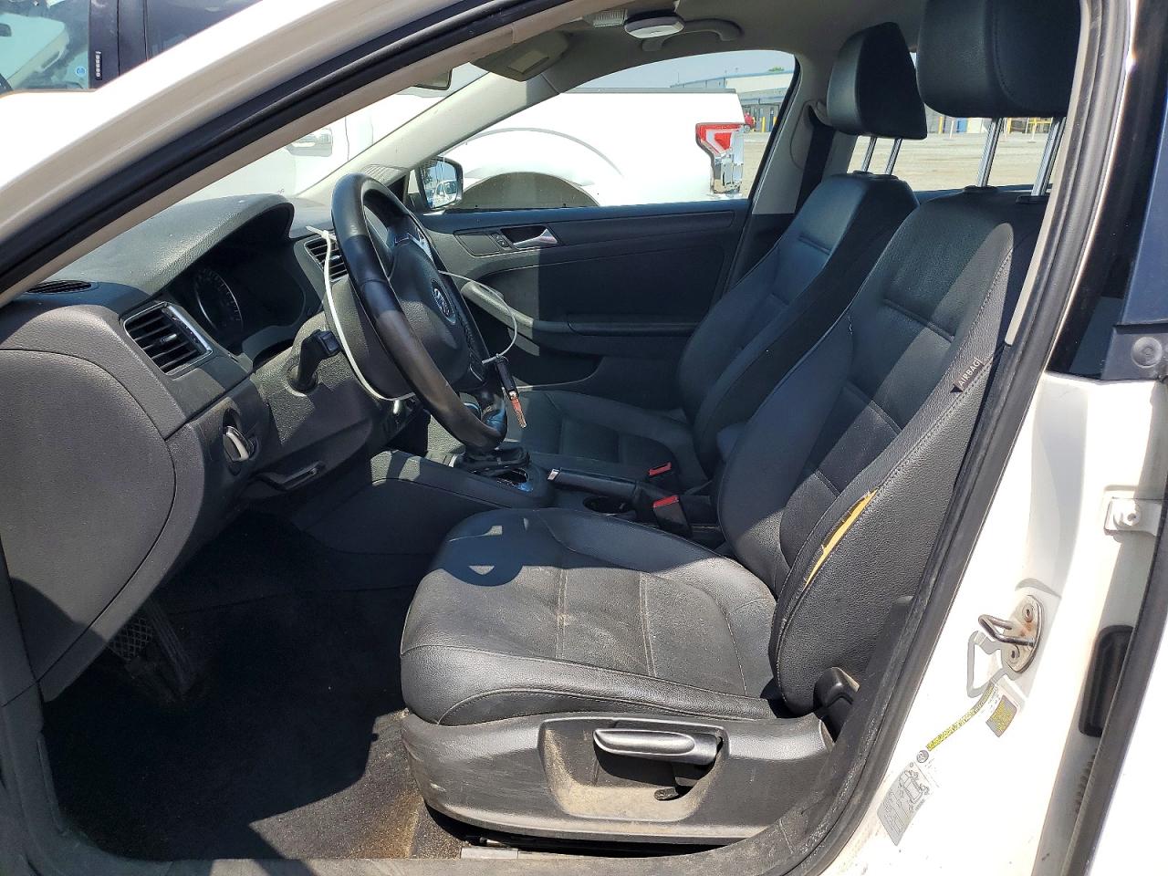 2012 VOLKSWAGEN JETTA SE photo 19
