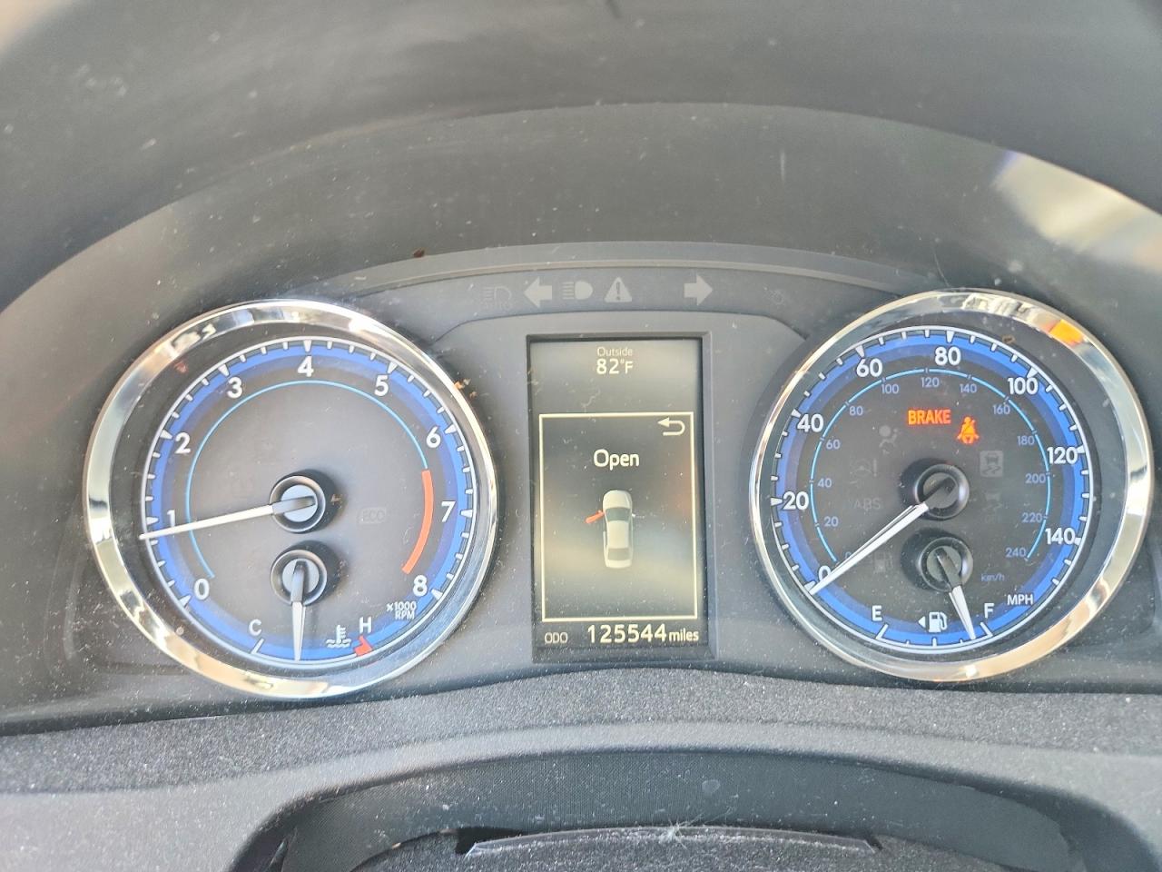 2017 TOYOTA COROLLA SE photo 25