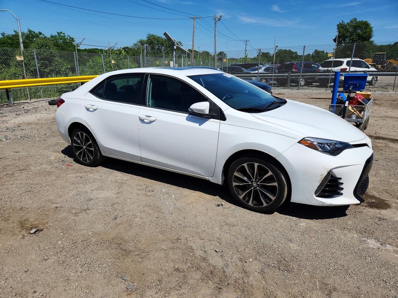 2017 TOYOTA COROLLA SE photo 10