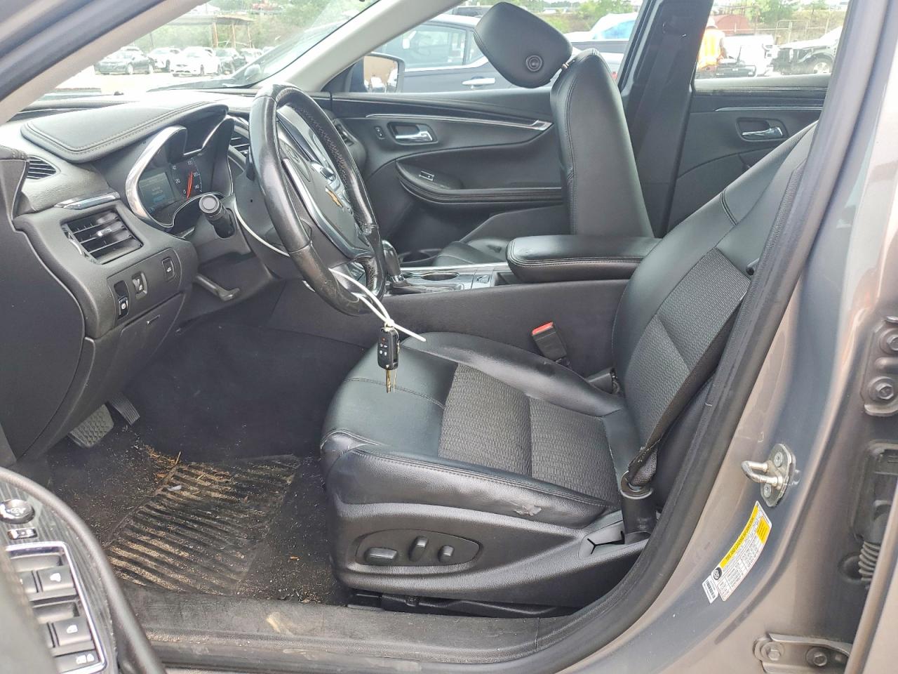 2018 CHEVROLET IMPALA LT photo 19
