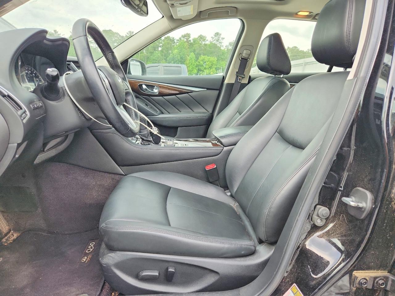 2018 INFINITI Q50 3.0T LUXE photo 13