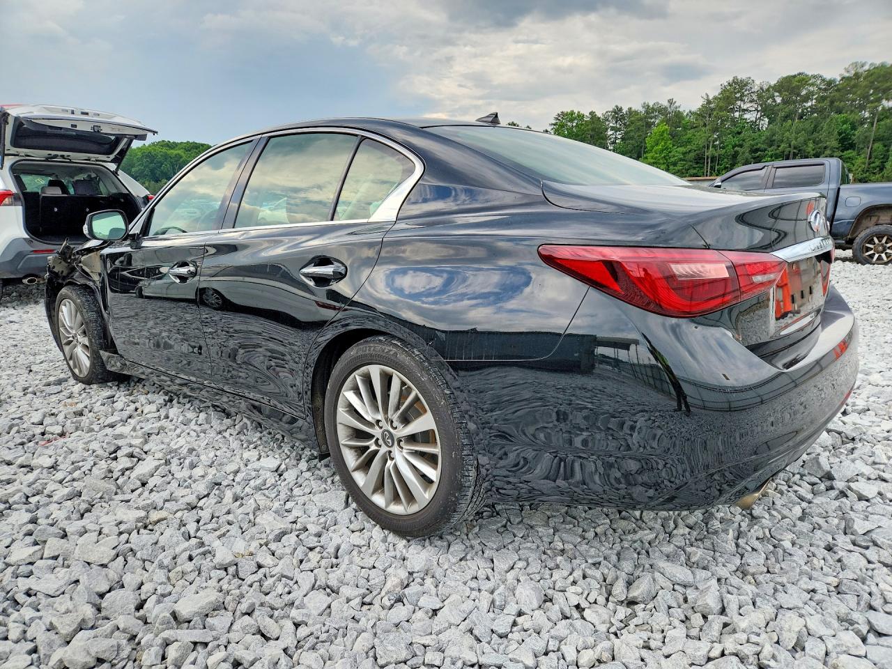 2018 INFINITI Q50 3.0T LUXE photo 3