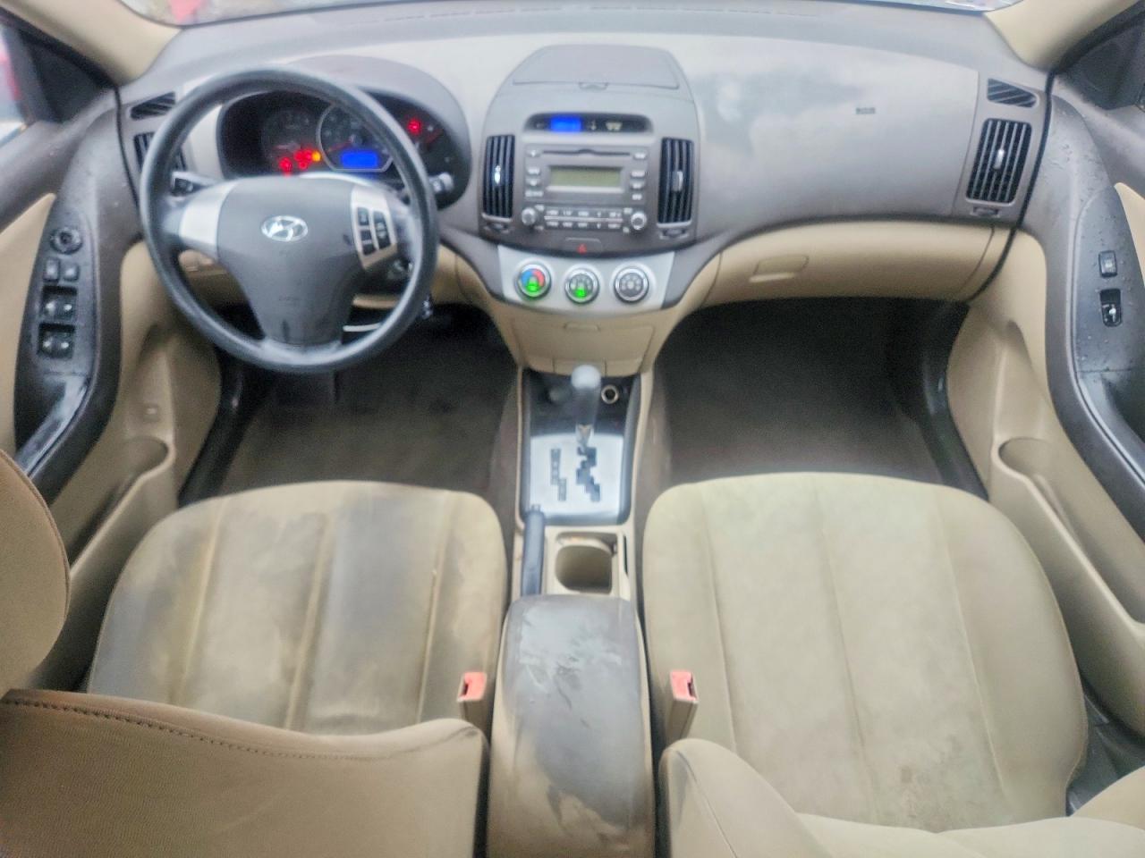 2010 HYUNDAI ELANTRA GLS photo 8