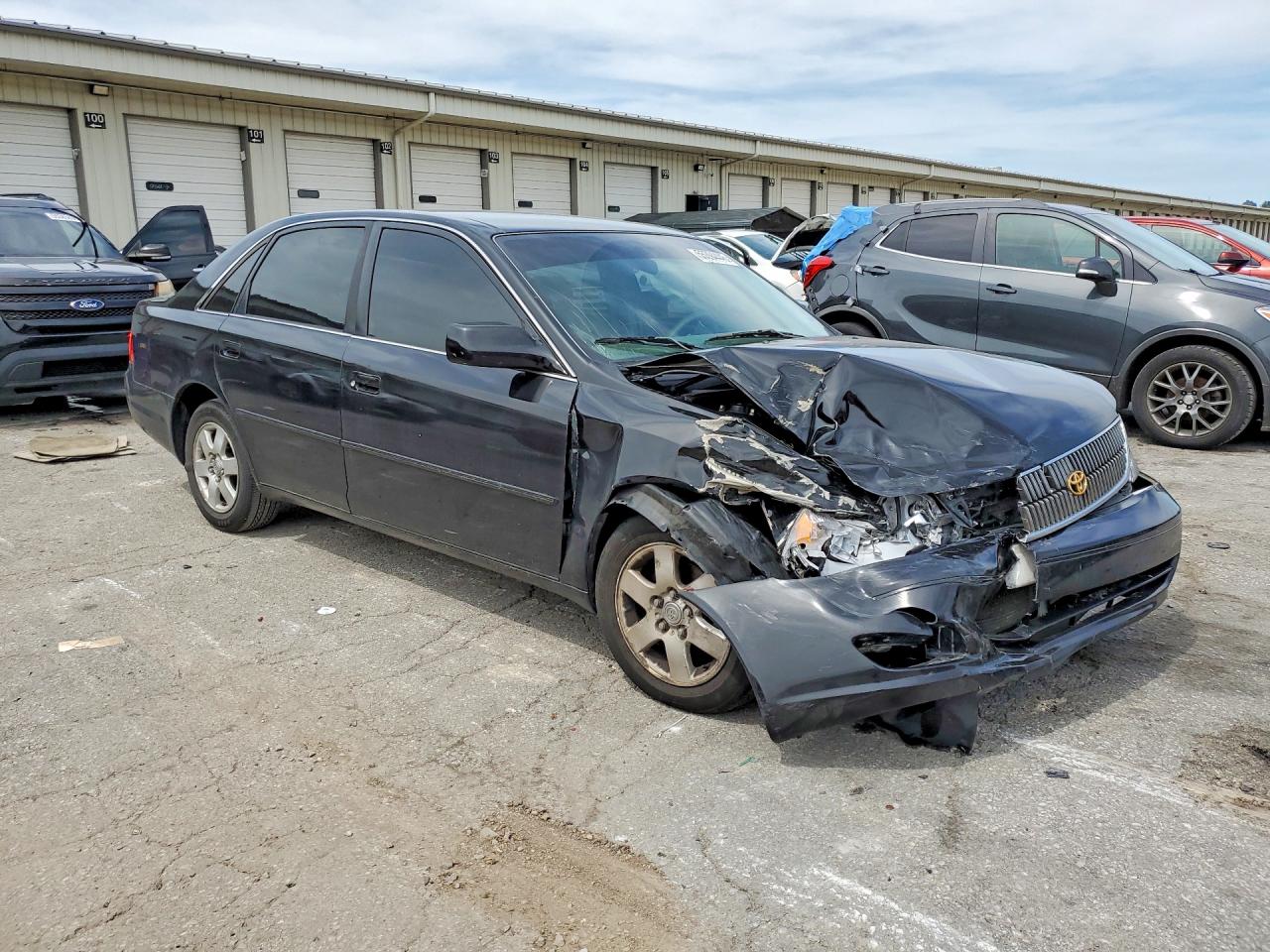 2000 TOYOTA AVALON XL photo 7