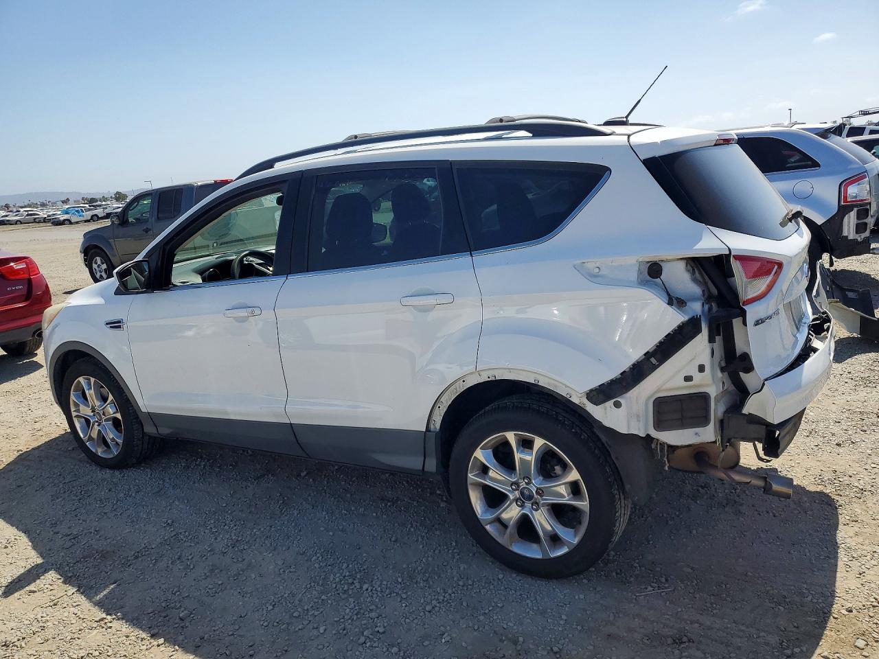 2013 FORD ESCAPE SE photo 4