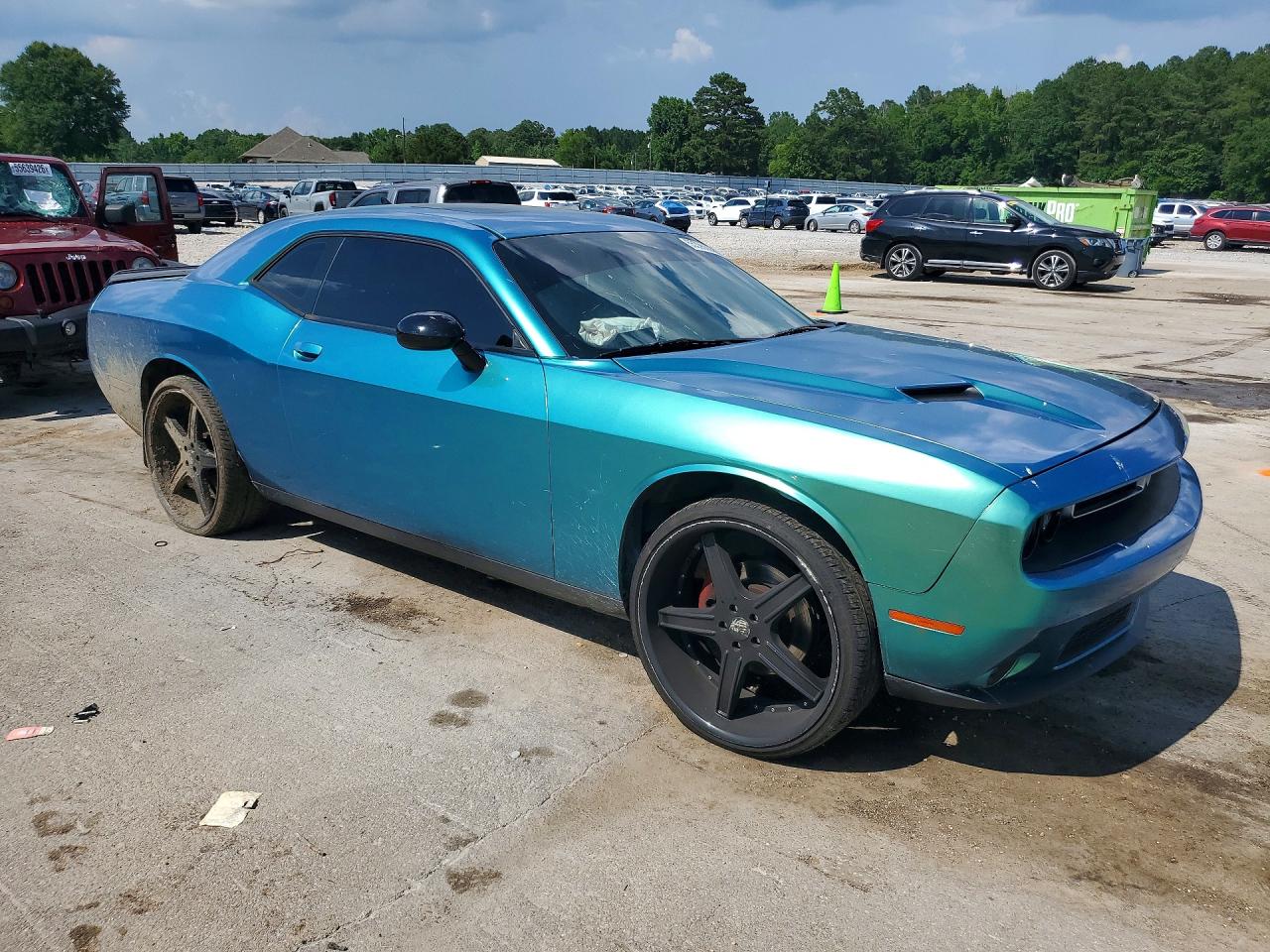 2016 DODGE CHALLENGER SXT photo 7