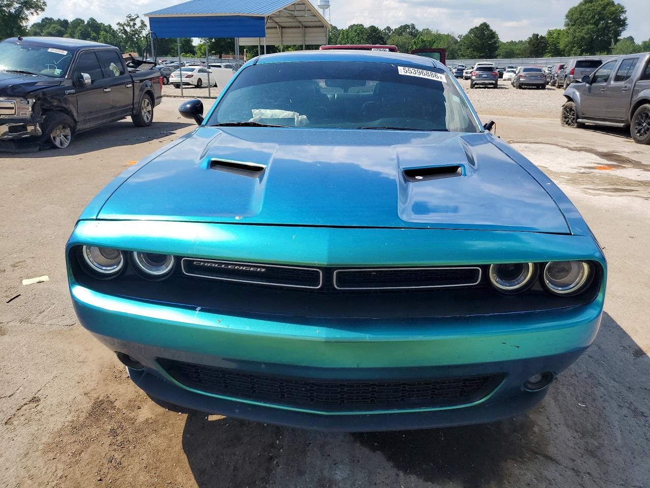 2016 DODGE CHALLENGER SXT photo 9