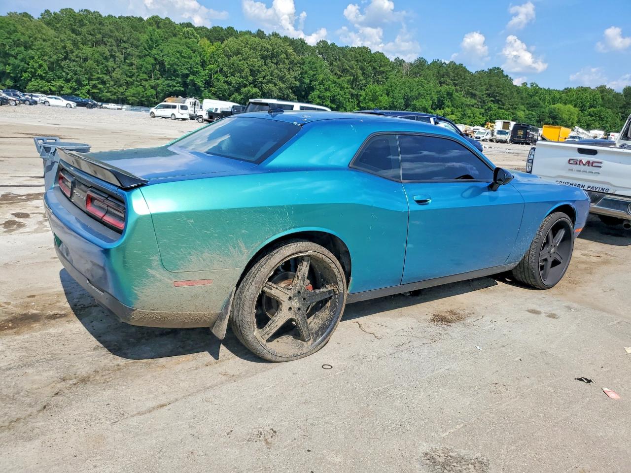 2016 DODGE CHALLENGER SXT photo 5
