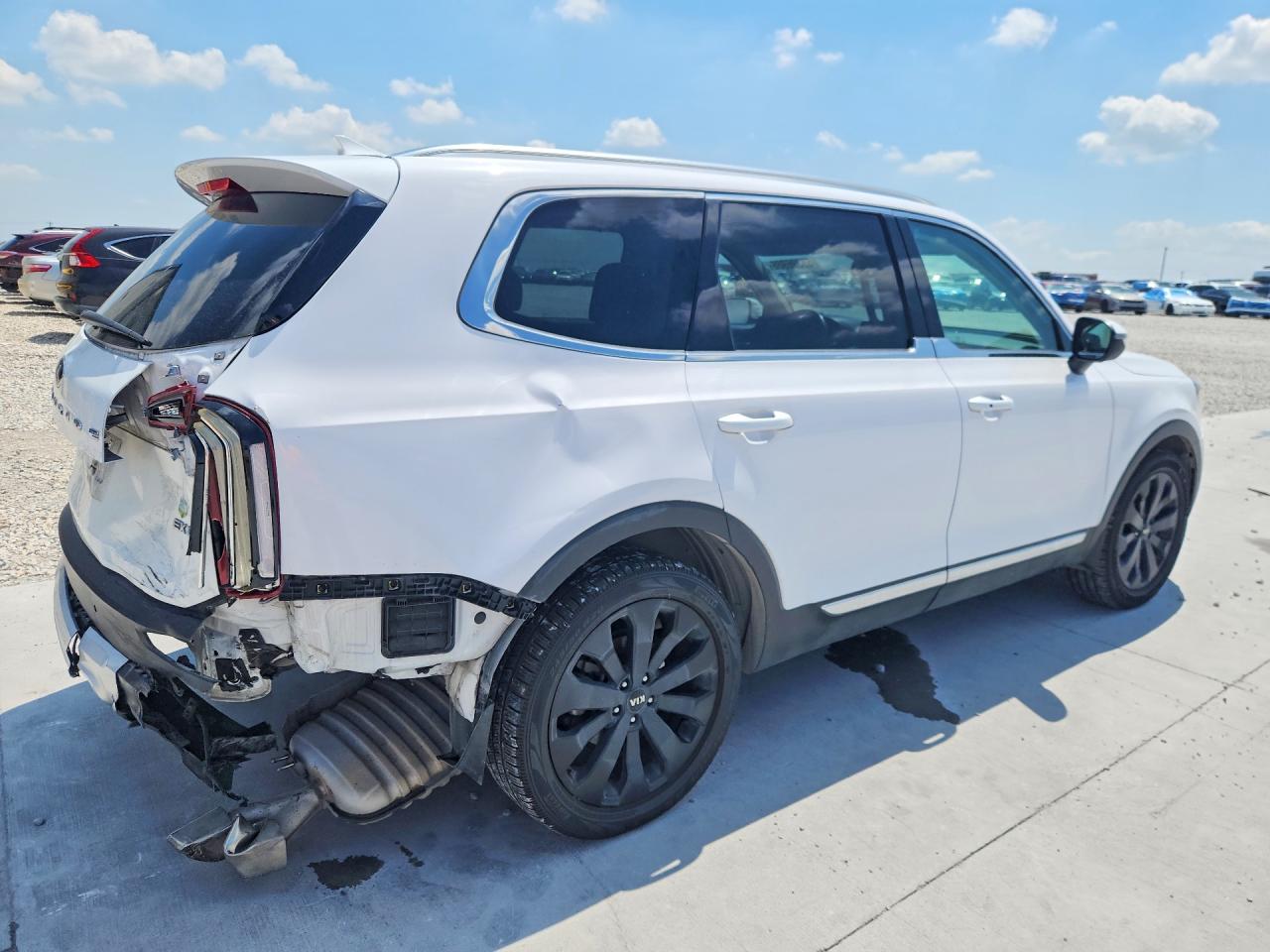 2021 KIA TELLURIDE EX photo 5