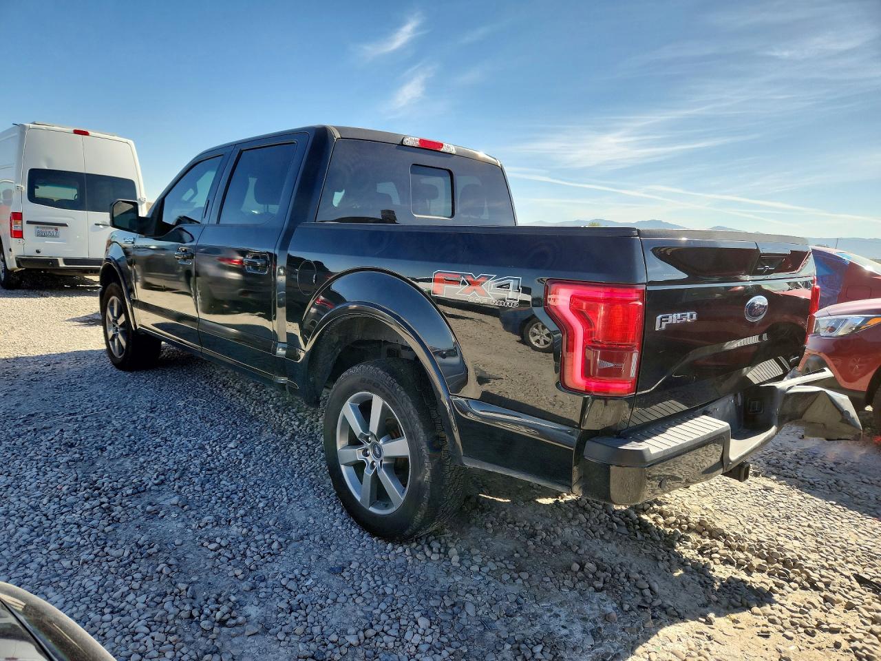 2015 FORD F150 SUPERCREW photo 3