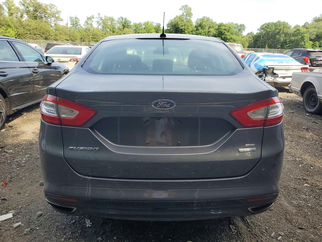 2016 FORD FUSION SE photo 6