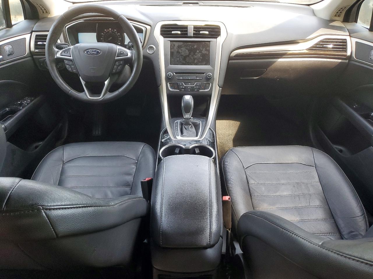 2016 FORD FUSION SE photo 8
