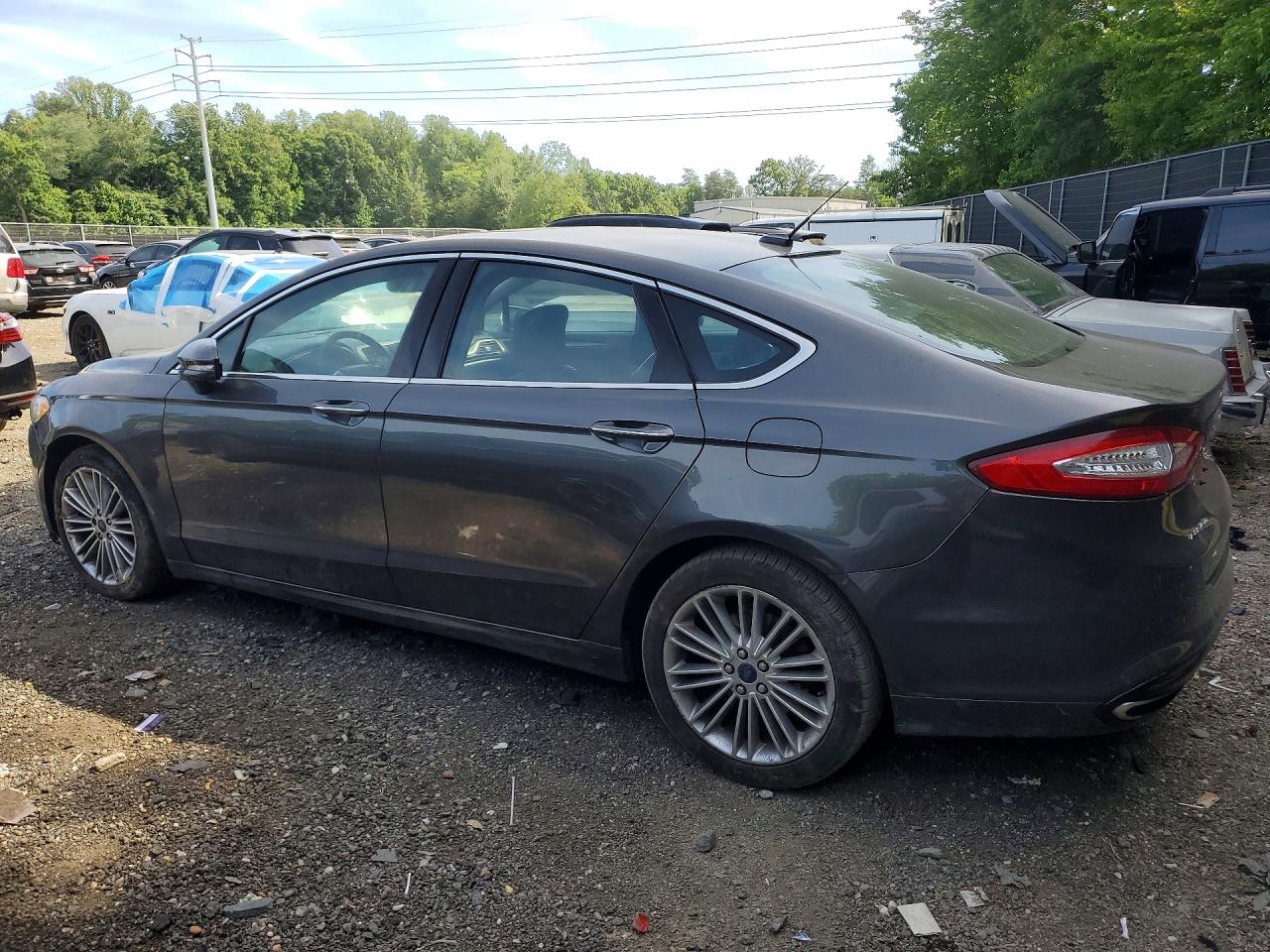 2016 FORD FUSION SE photo 2