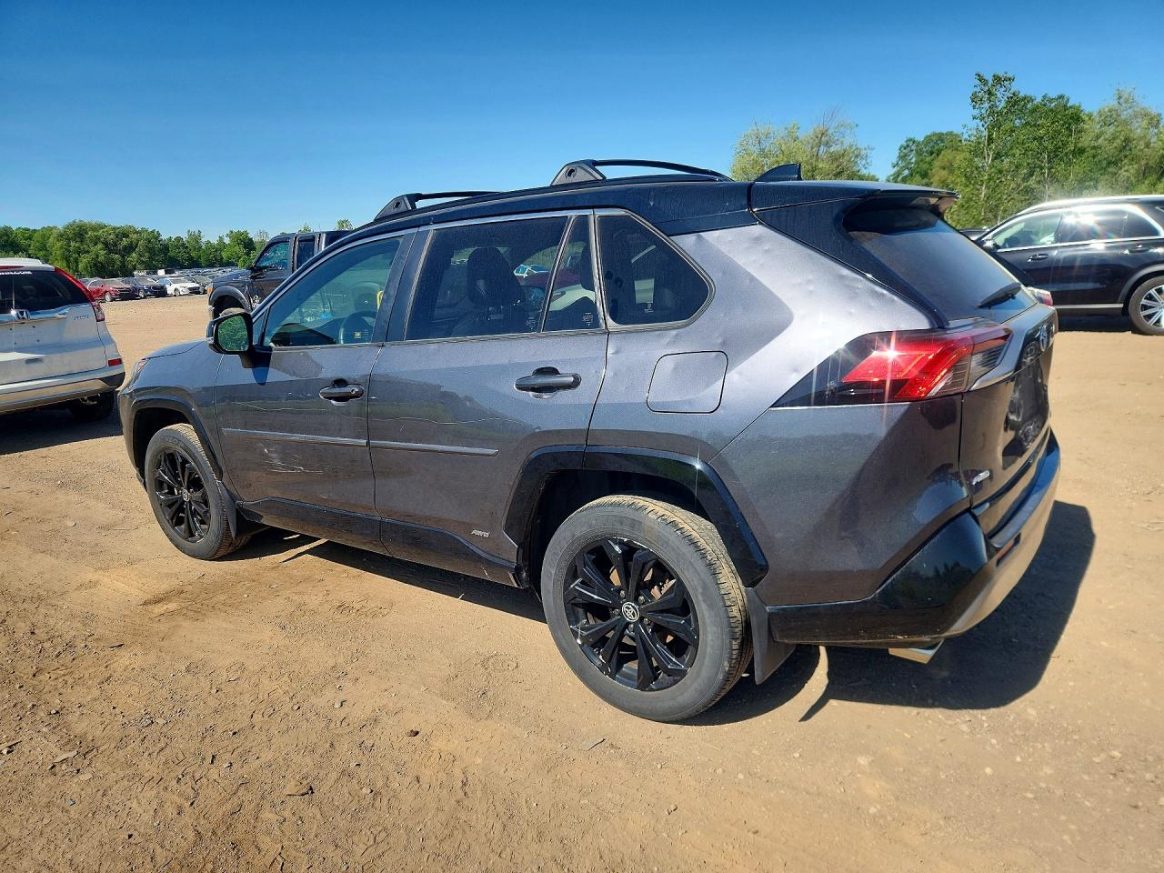 2022 TOYOTA RAV4 XSE photo 4
