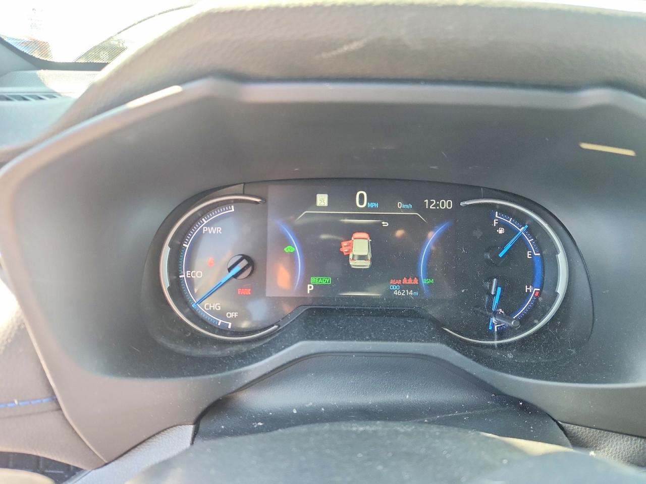 2022 TOYOTA RAV4 XSE photo 25