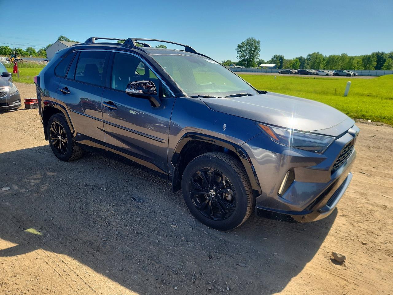 2022 TOYOTA RAV4 XSE photo 10
