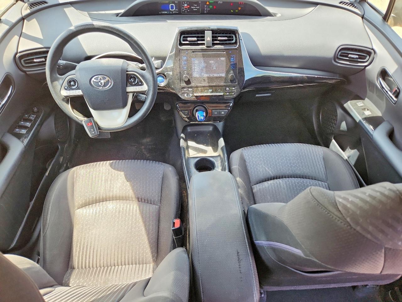 2017 TOYOTA PRIUS TWO photo 22