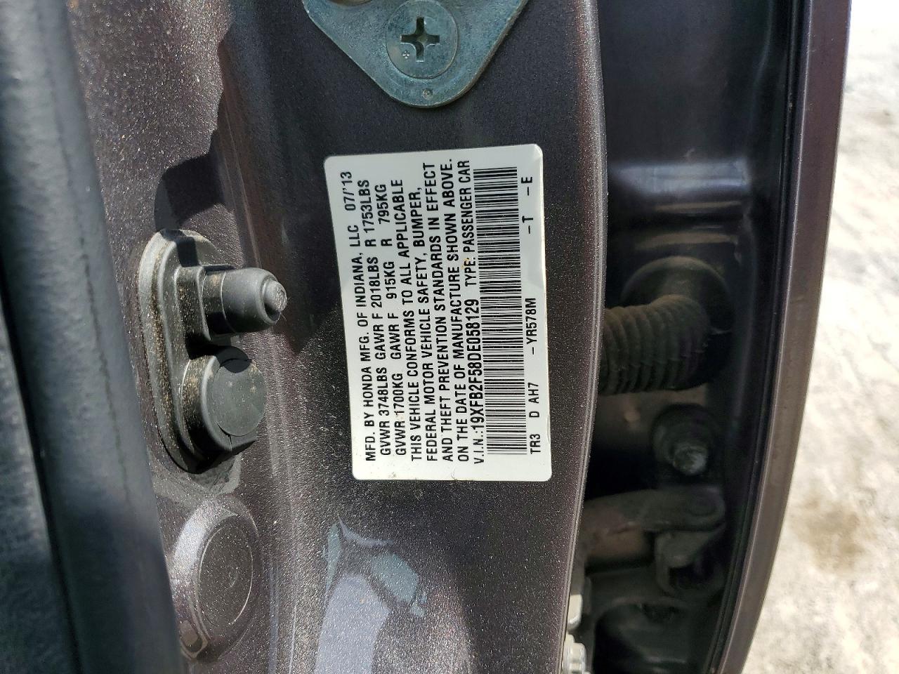 2013 HONDA CIVIC LX photo 34