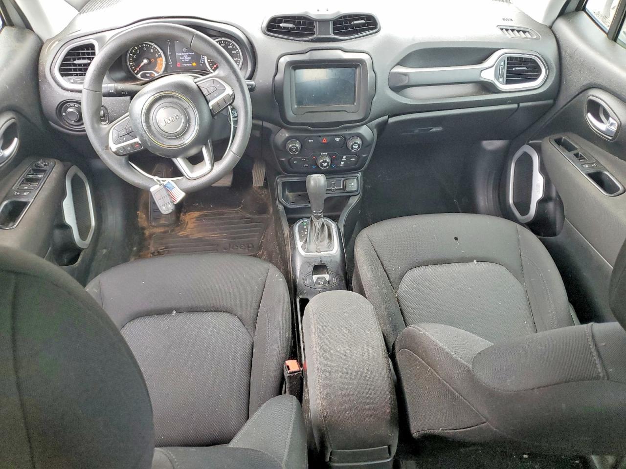 2019 JEEP RENEGADE SPORT photo 8