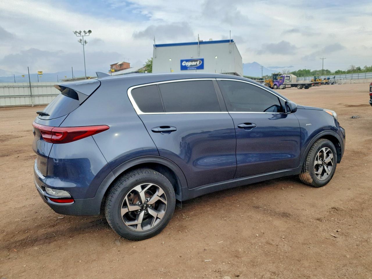 2021 KIA SPORTAGE LX photo 3