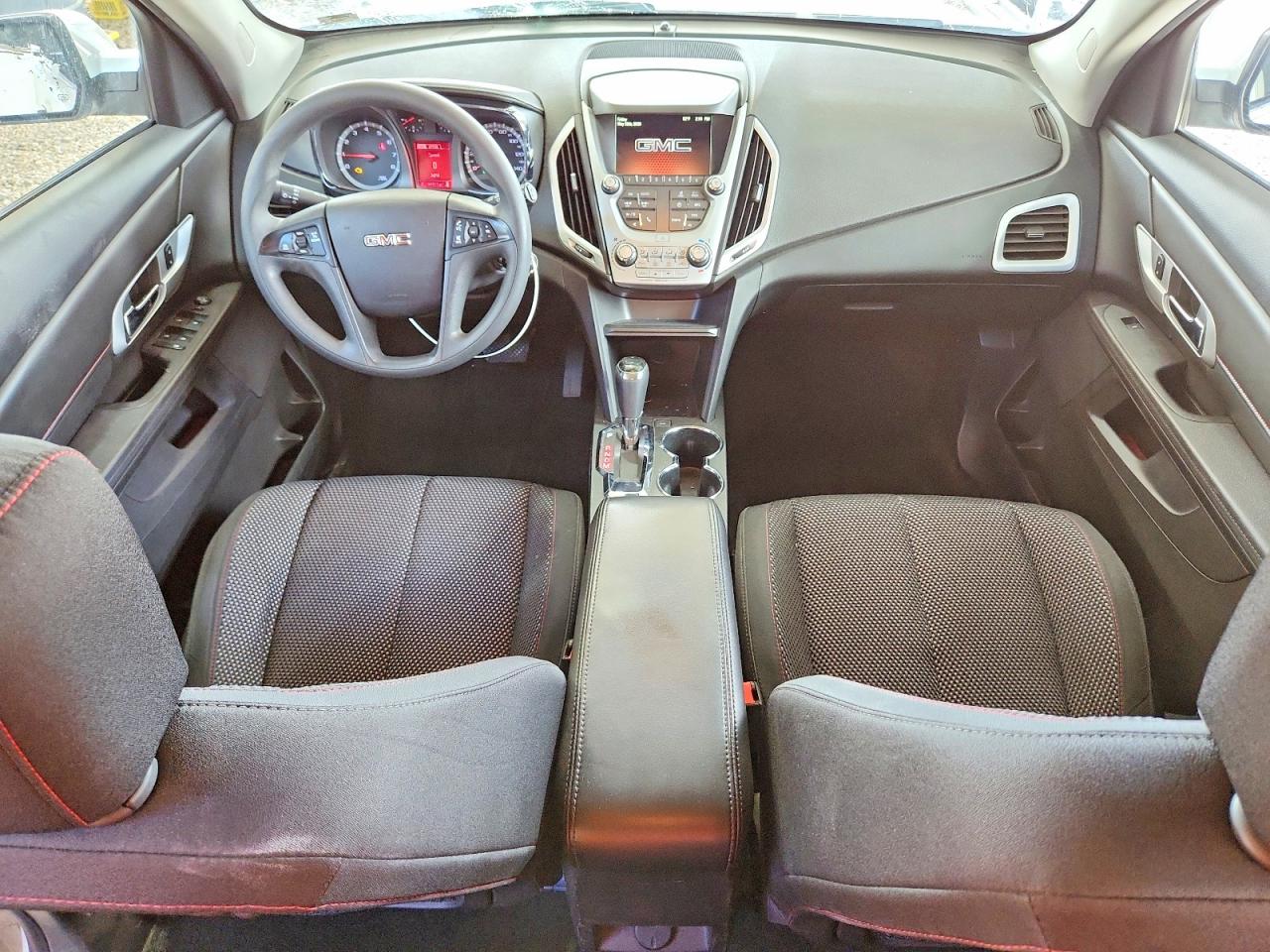 2017 GMC TERRAIN photo 15