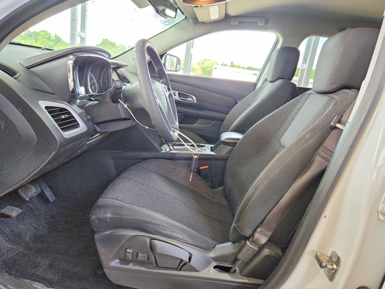 2017 GMC TERRAIN photo 13