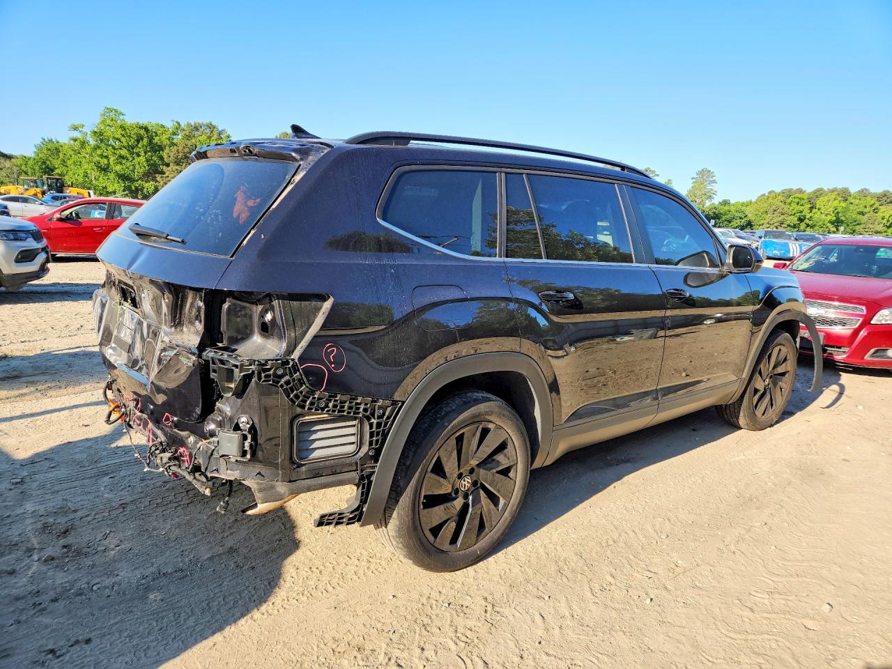 2024 VOLKSWAGEN ATLAS SE photo 5
