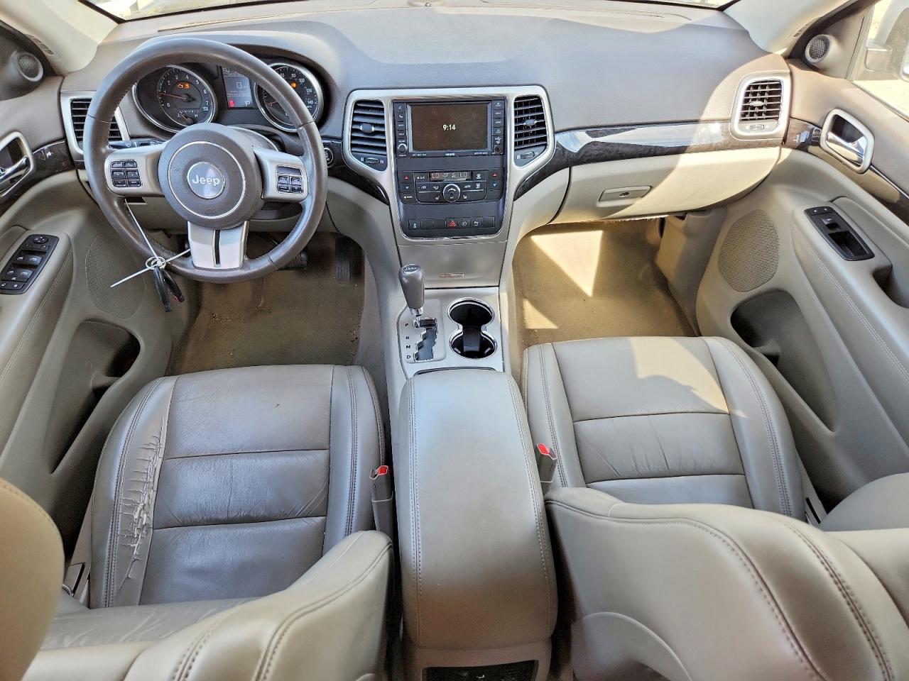 2011 JEEP GRAND CHEROKEE LAREDO photo 22