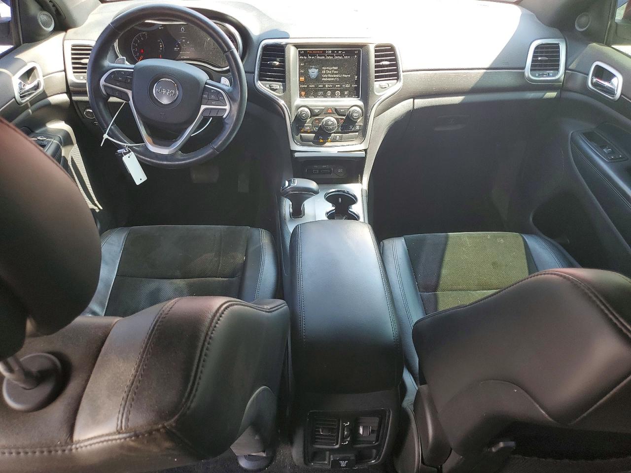 2015 JEEP GRAND CHEROKEE LAREDO photo 15