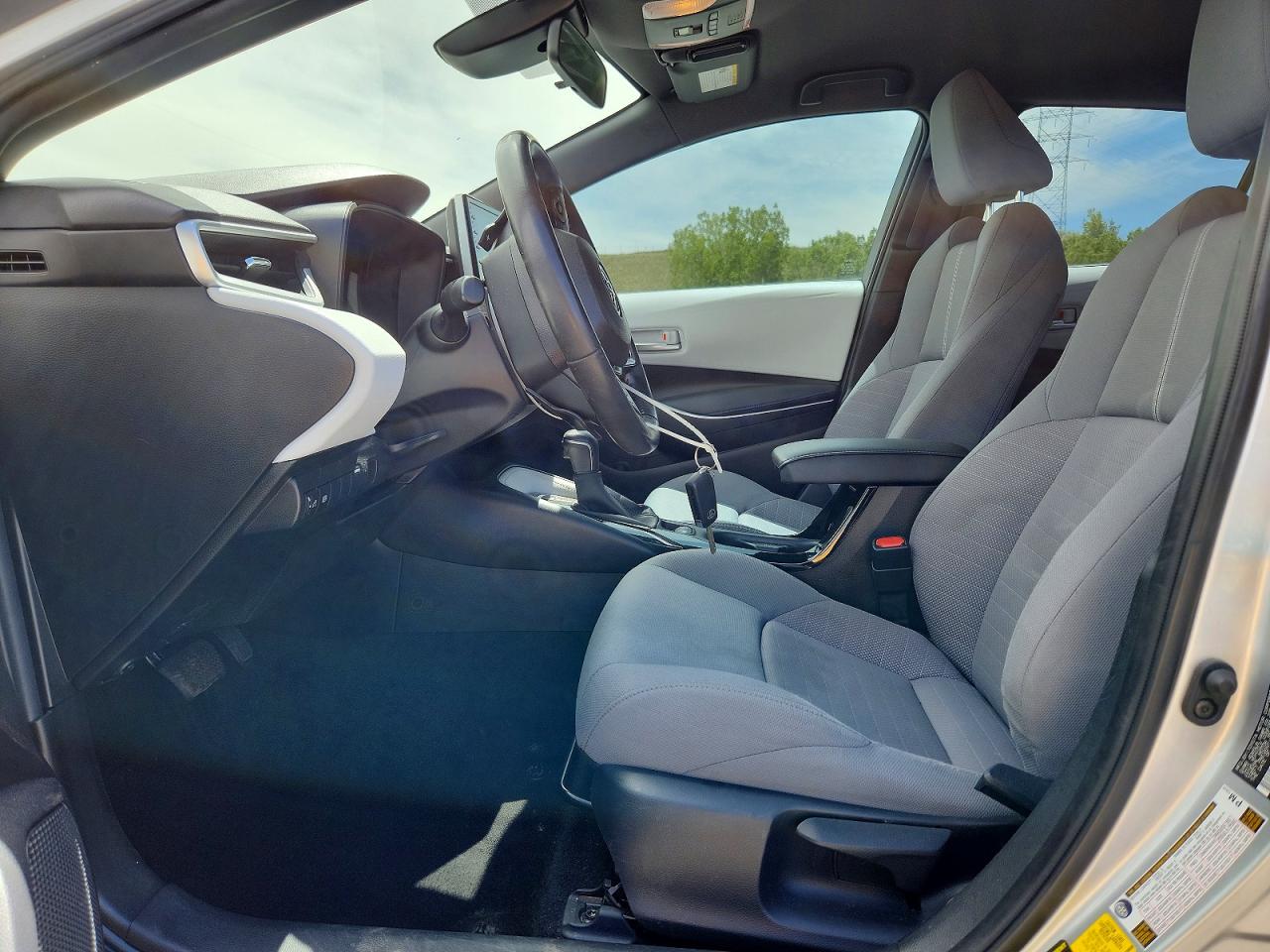 2020 TOYOTA COROLLA SE photo 13