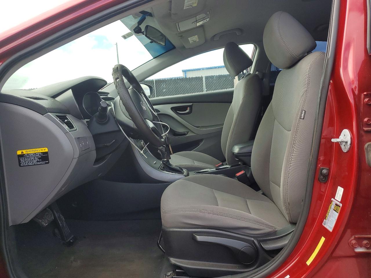 2015 HYUNDAI ELANTRA SE photo 13