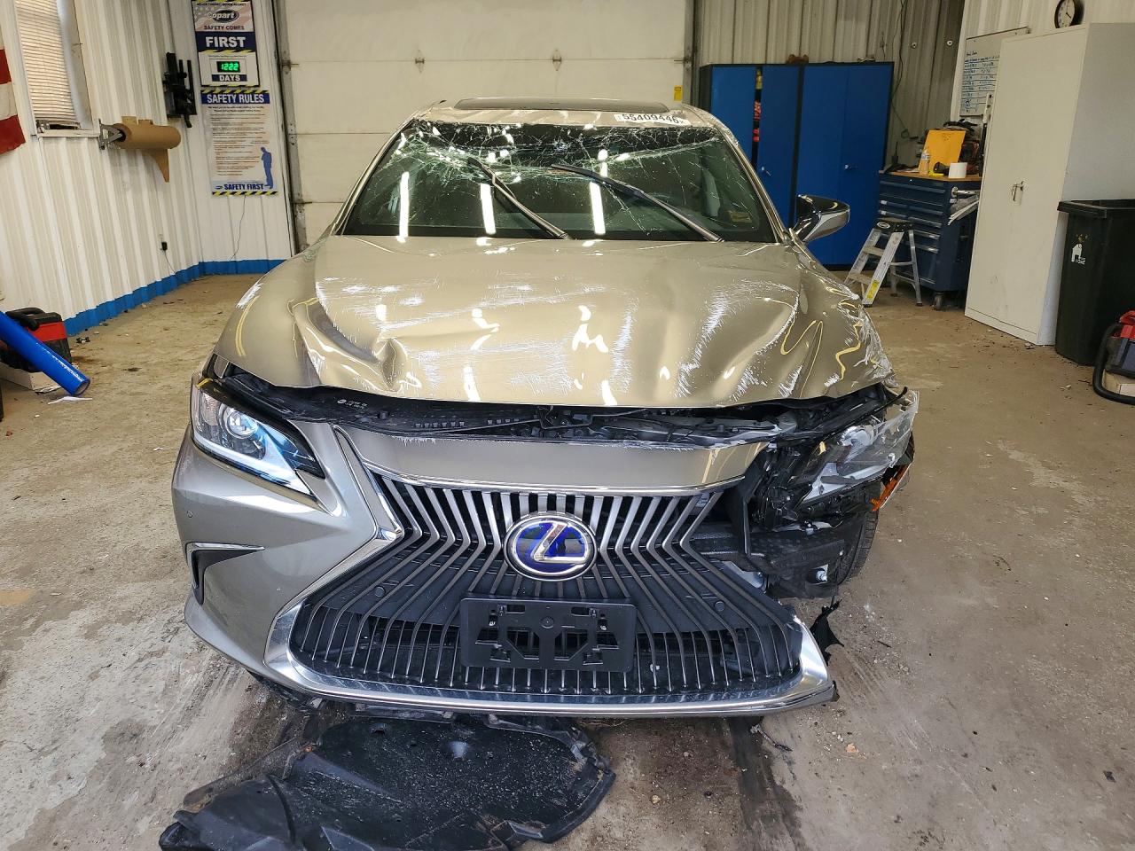 2020 LEXUS ES 300H LUXURY photo 5