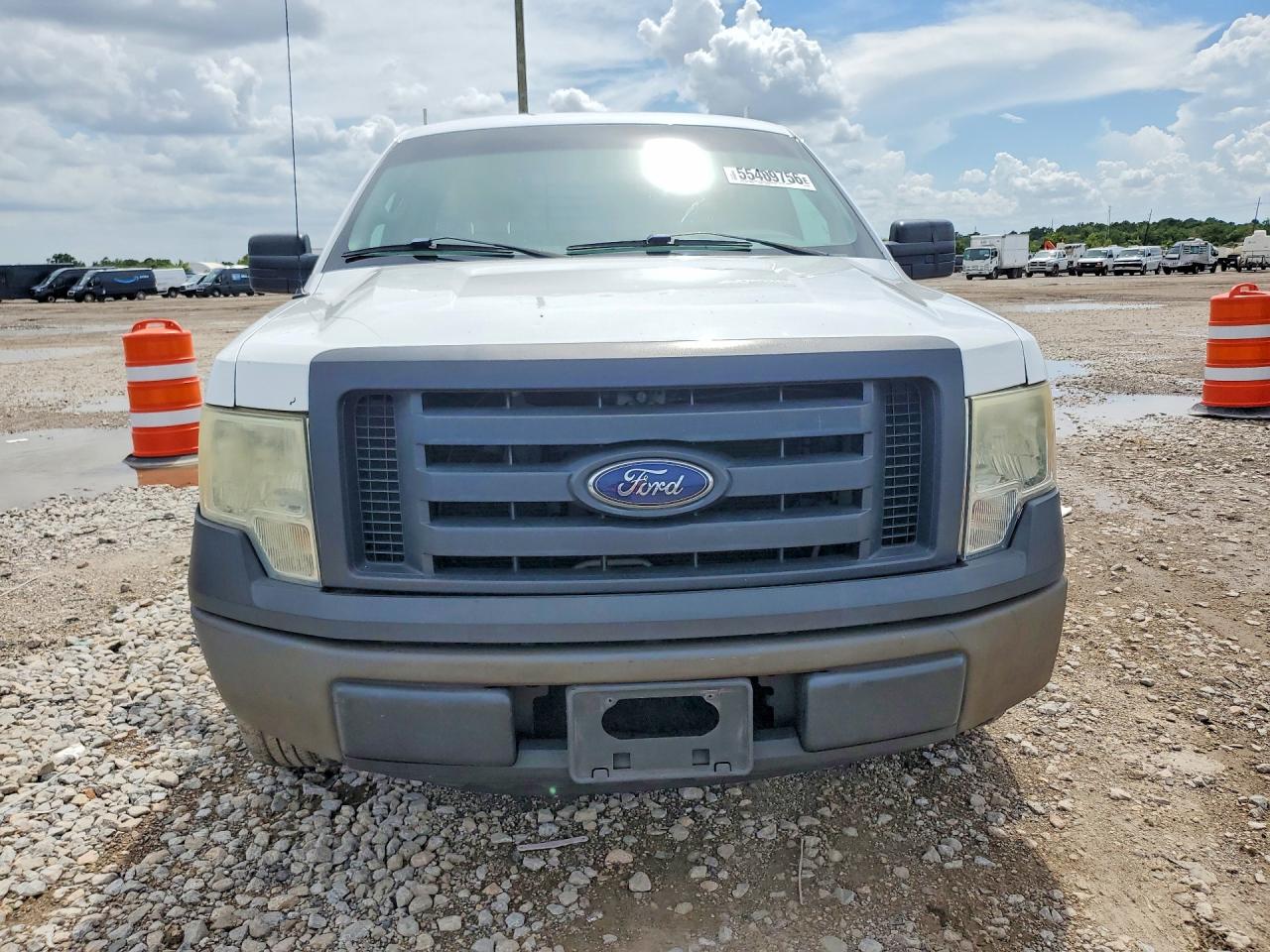 2010 FORD F150 photo 9