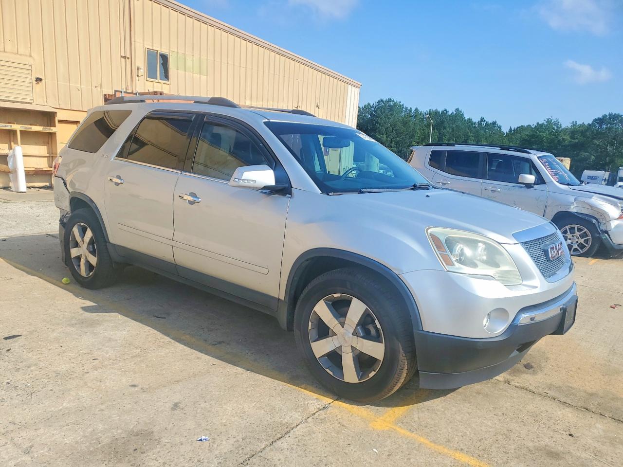 2011 GMC ACADIA SLT-2 photo 7