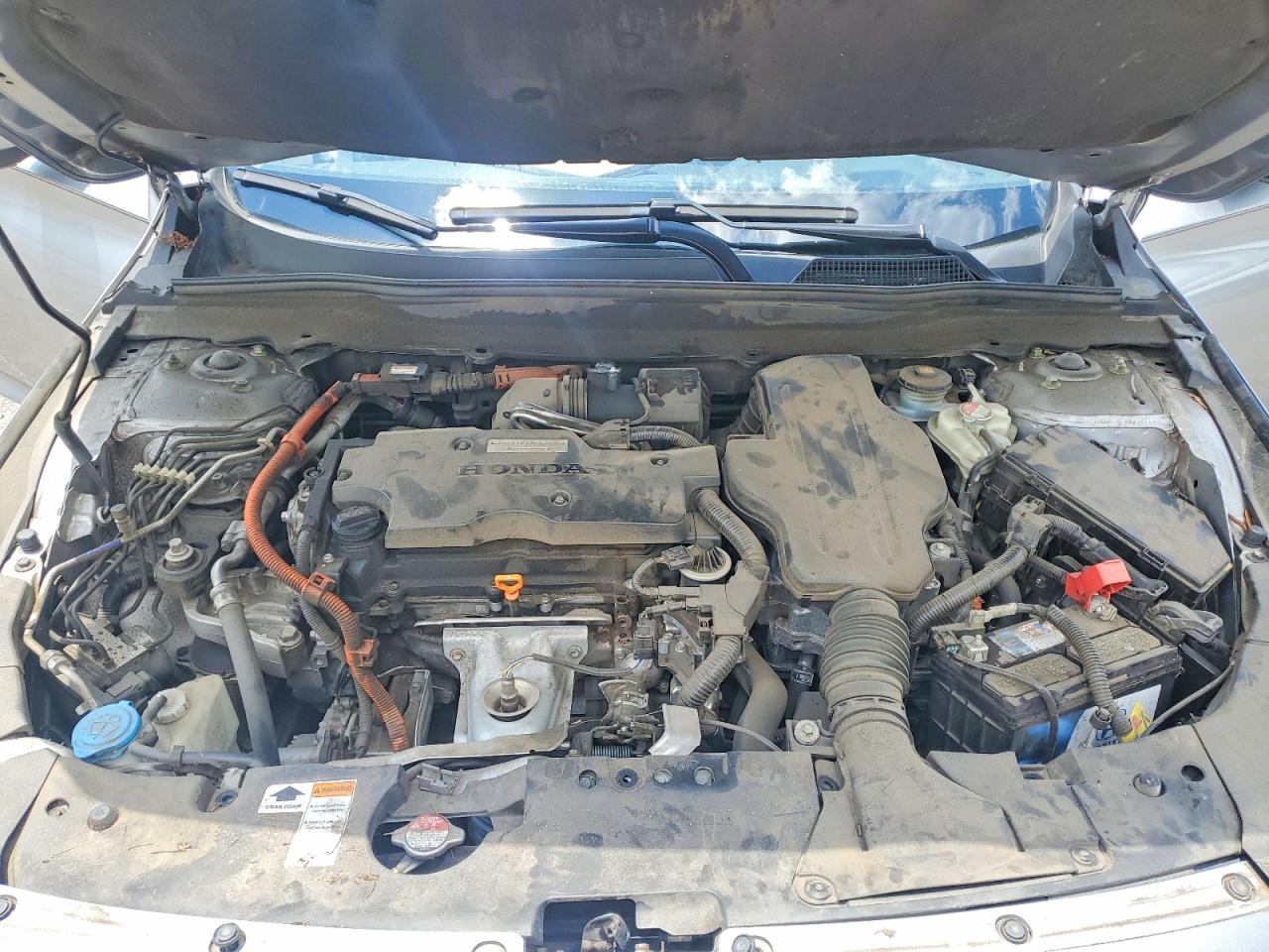 2020 HONDA ACCORD TOURING HYBRID photo 31