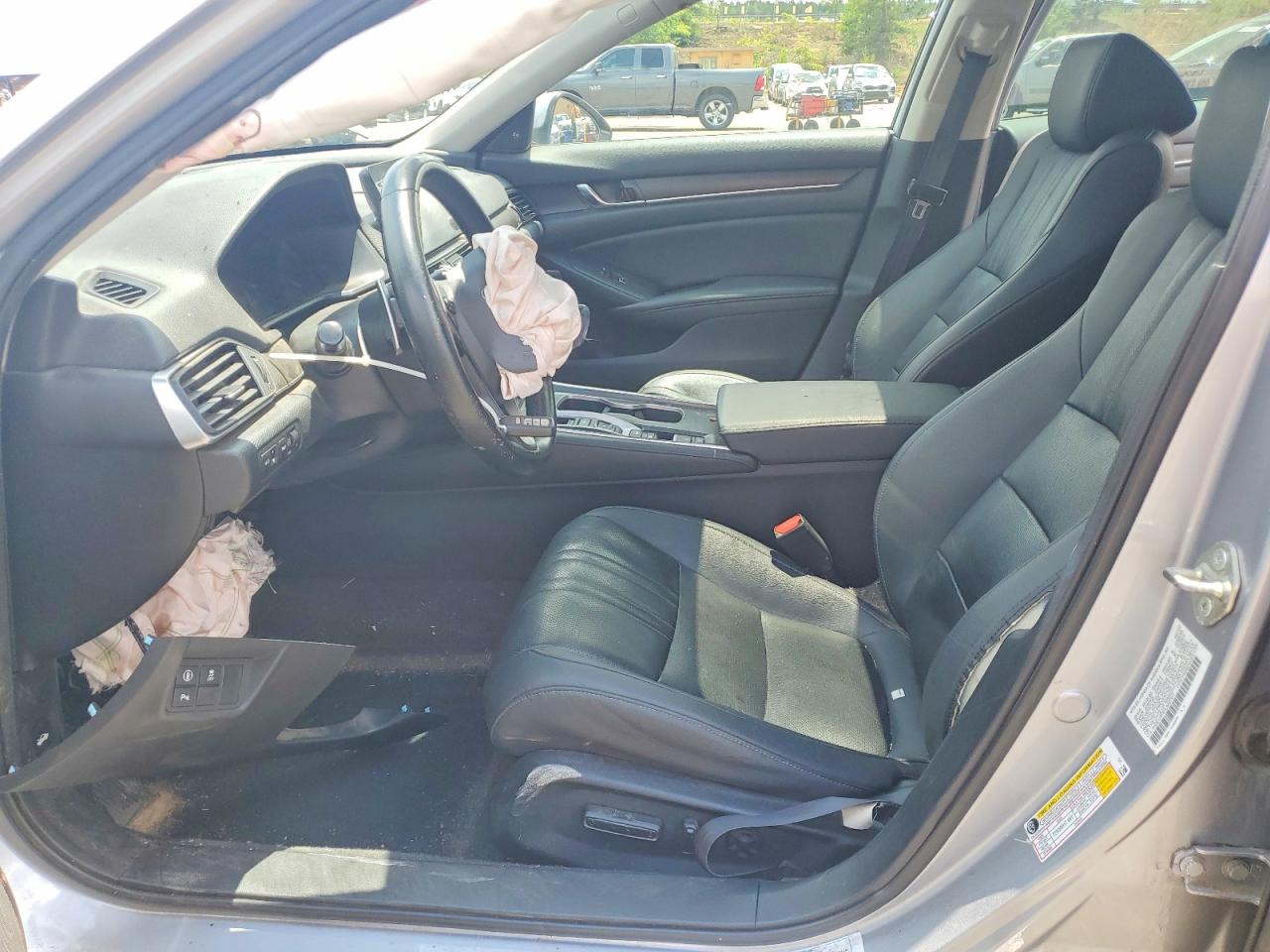 2020 HONDA ACCORD TOURING HYBRID photo 19
