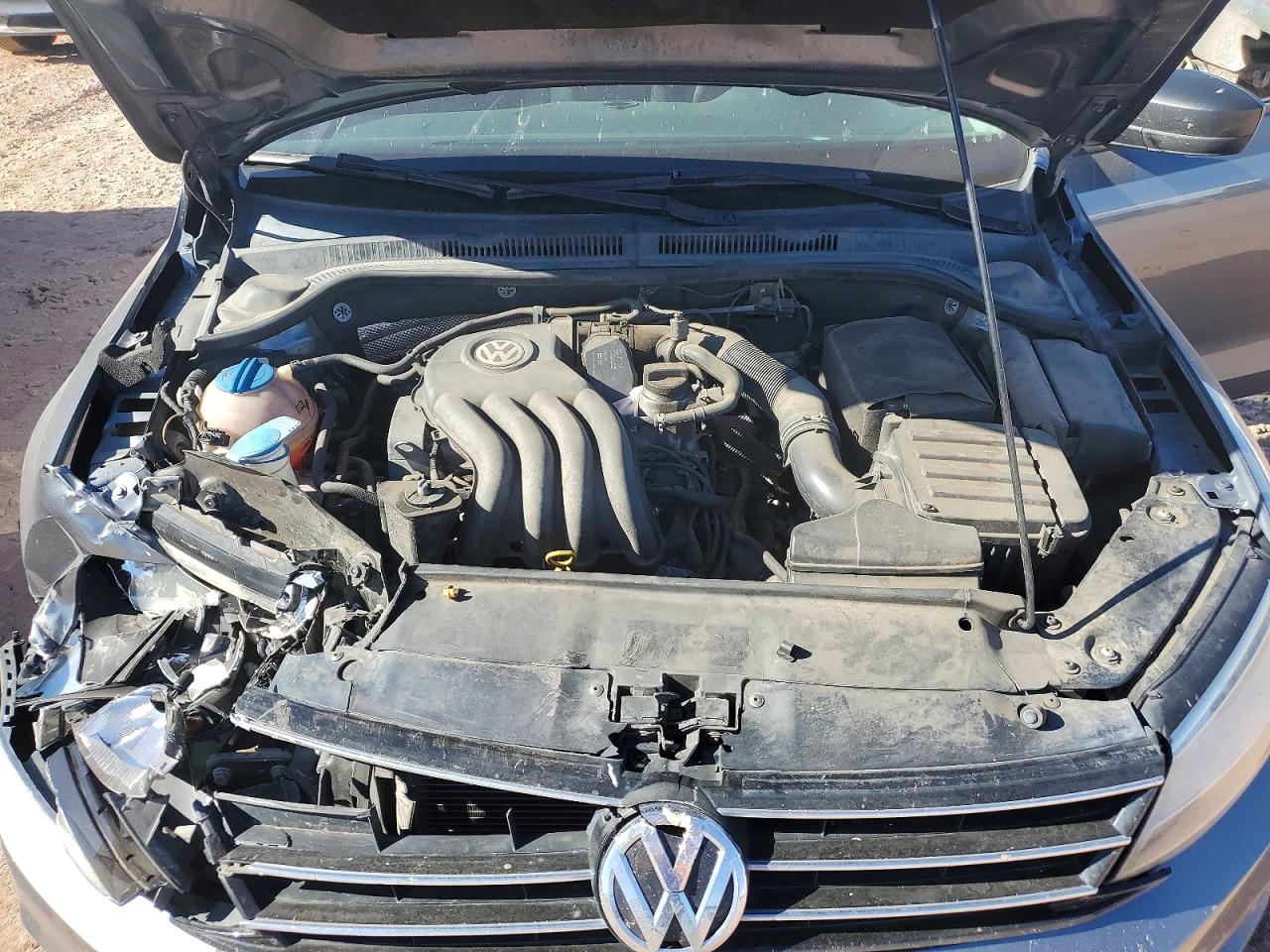 2015 VOLKSWAGEN JETTA BASE photo 21
