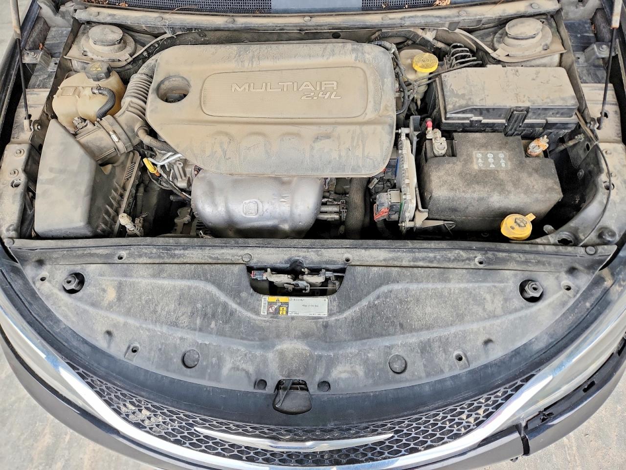 2015 CHRYSLER 200 LIMITED photo 21