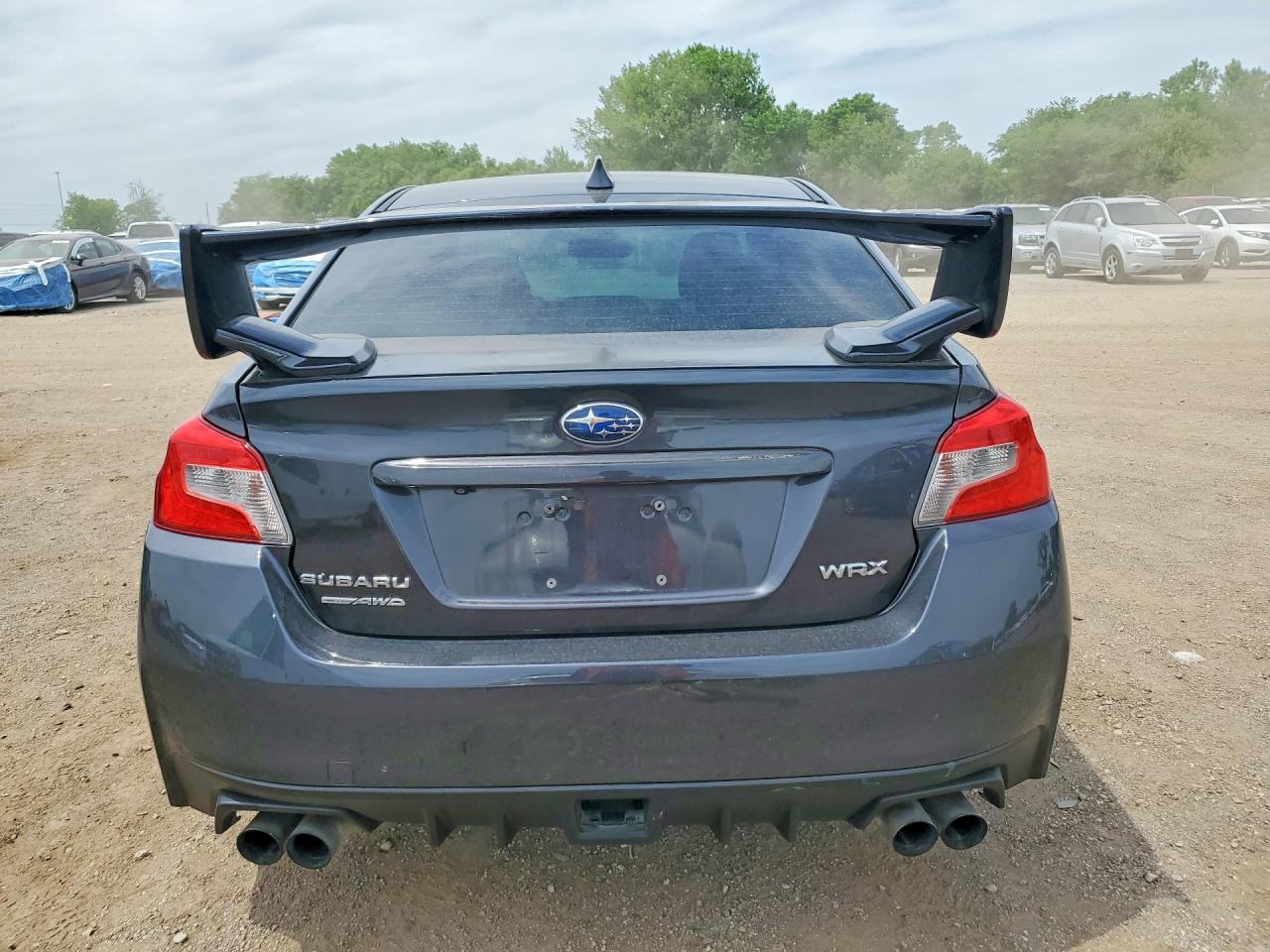 2015 SUBARU WRX photo 11