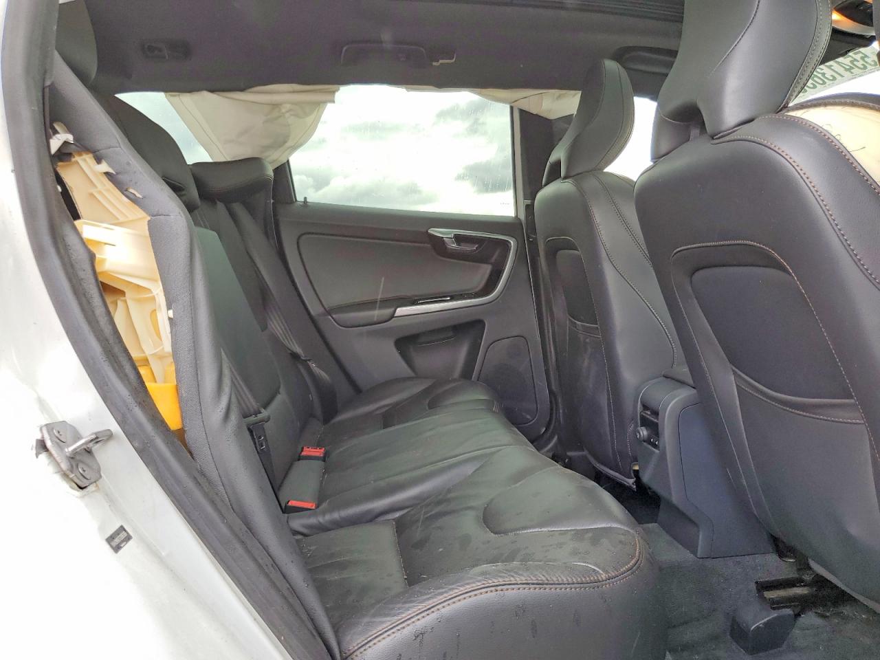 2016 VOLVO XC60 T5 PREMIER photo 21