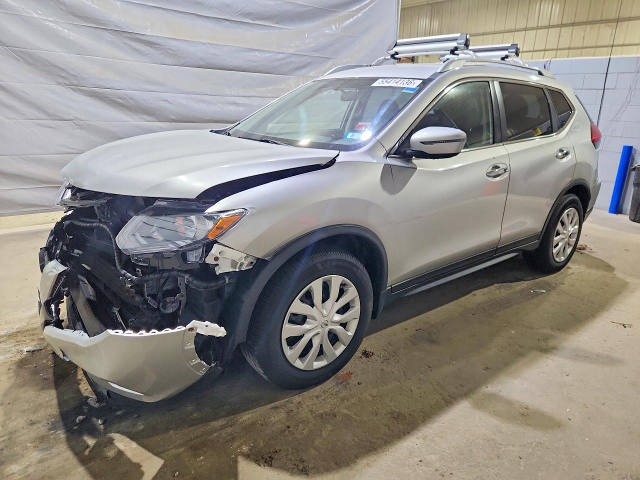 2017 NISSAN ROGUE