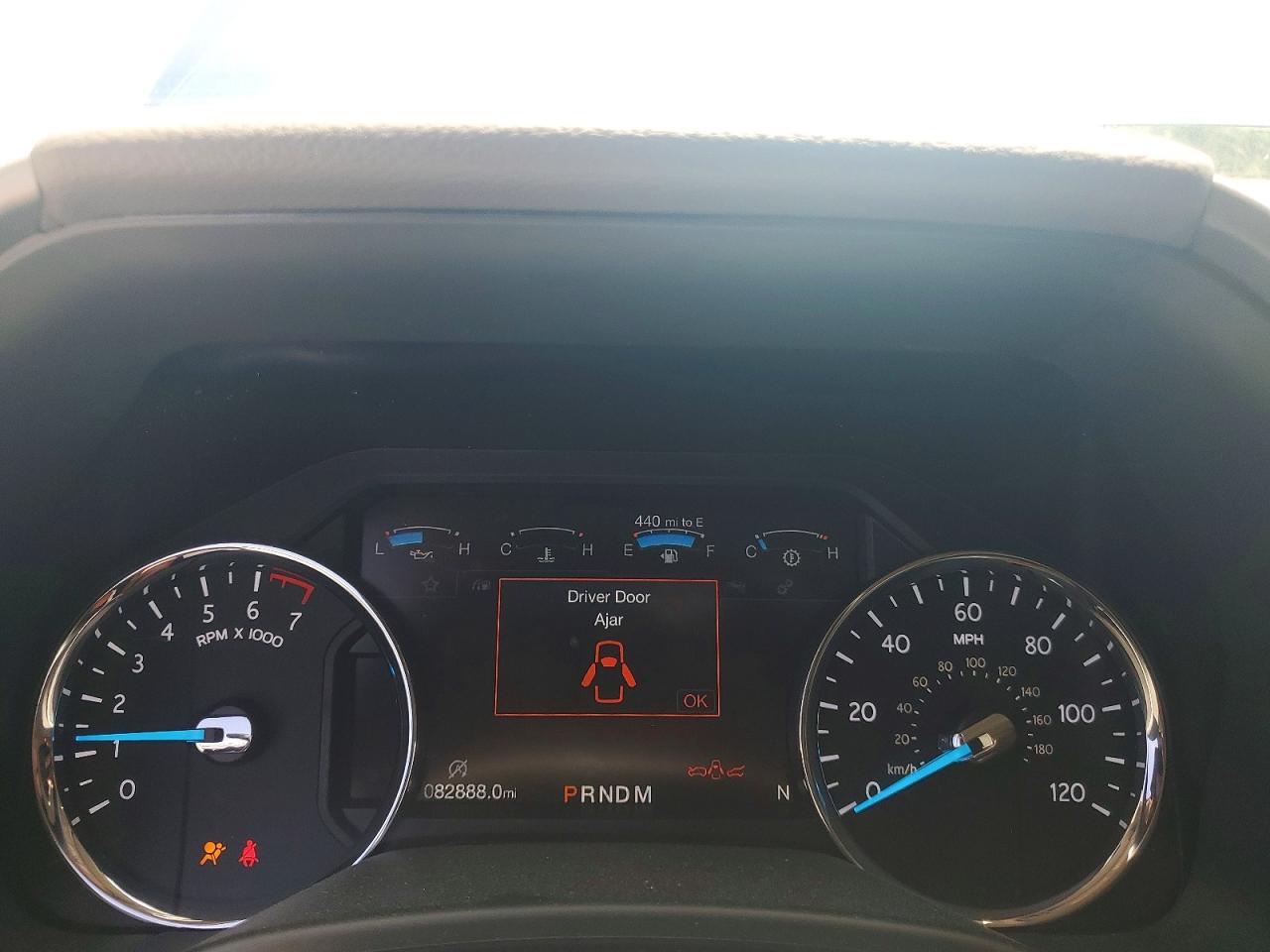 2019 FORD EXPEDITION XLT photo 17