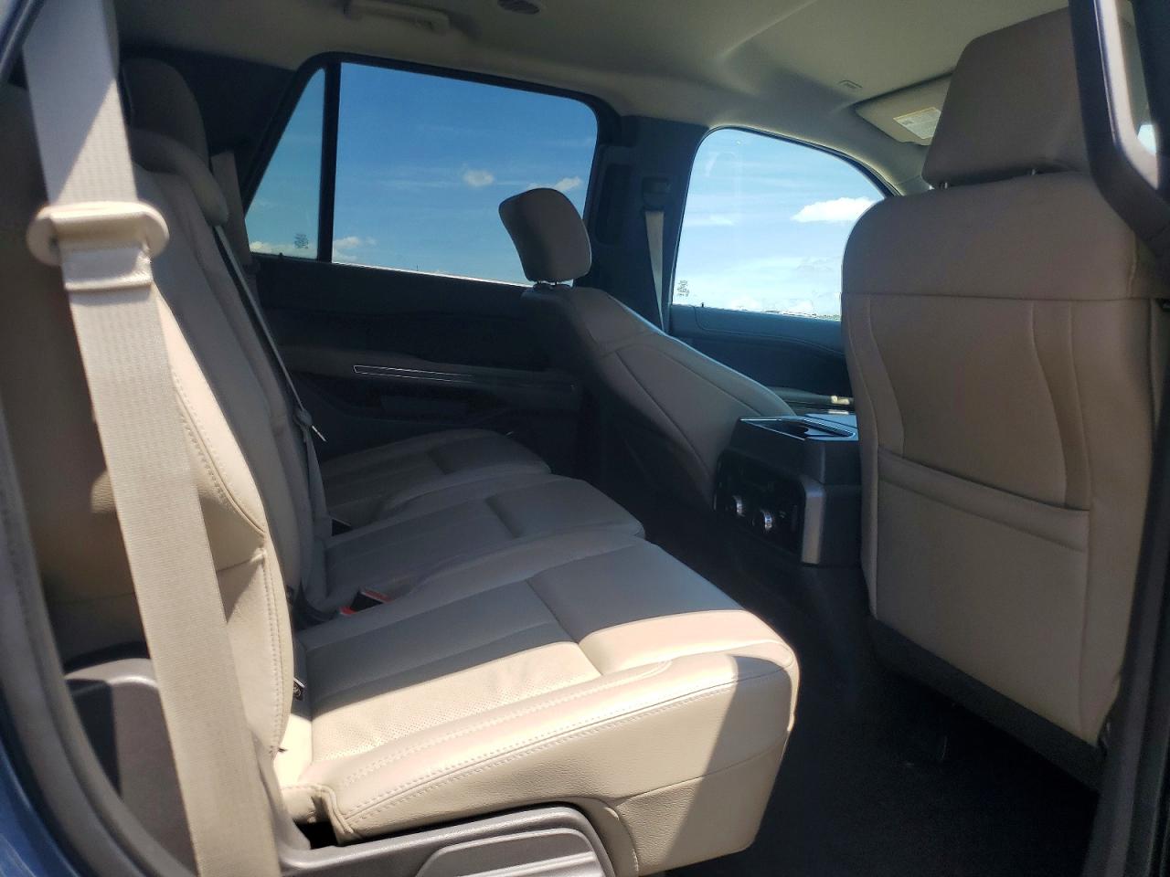 2019 FORD EXPEDITION XLT photo 21