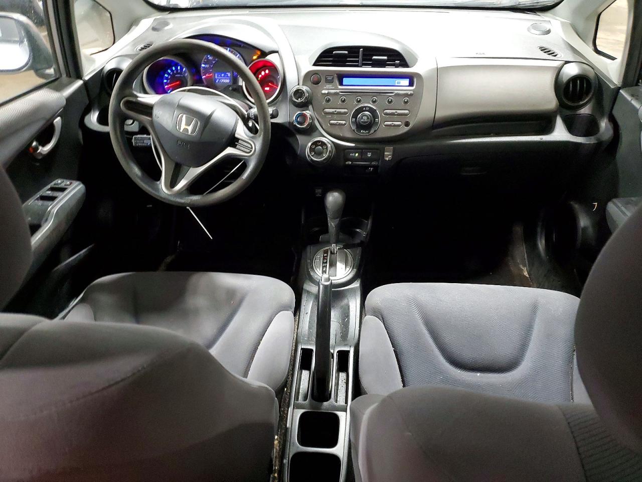 2009 HONDA FIT photo 15