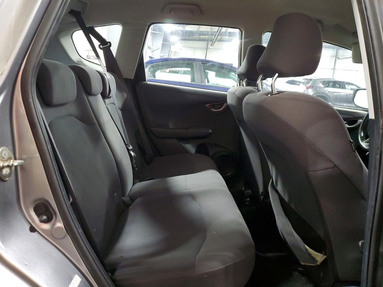 2009 HONDA FIT photo 21